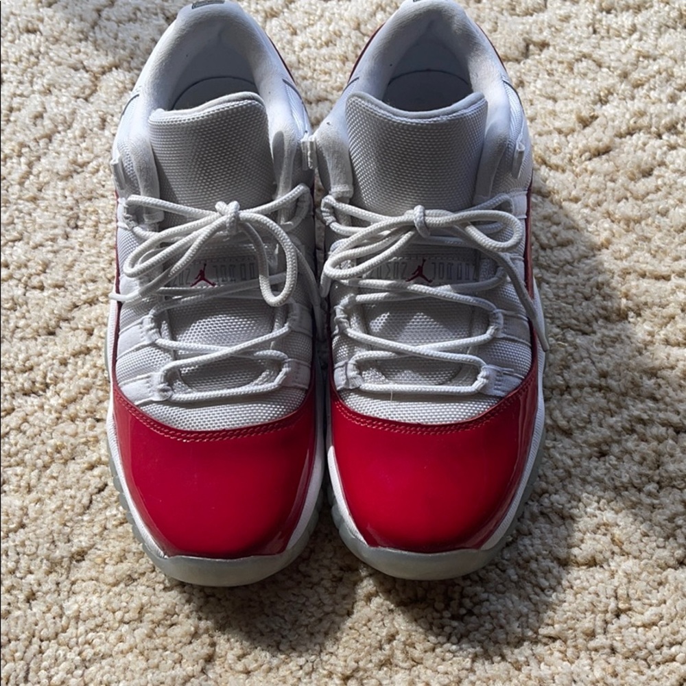 jordan 11 low cherry grade school size 6.5 used
